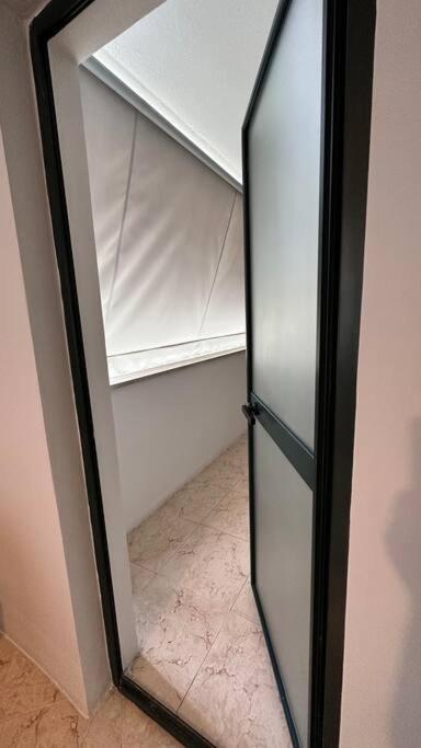 Super House Blloku - 3 Rooms Tirana Exterior photo