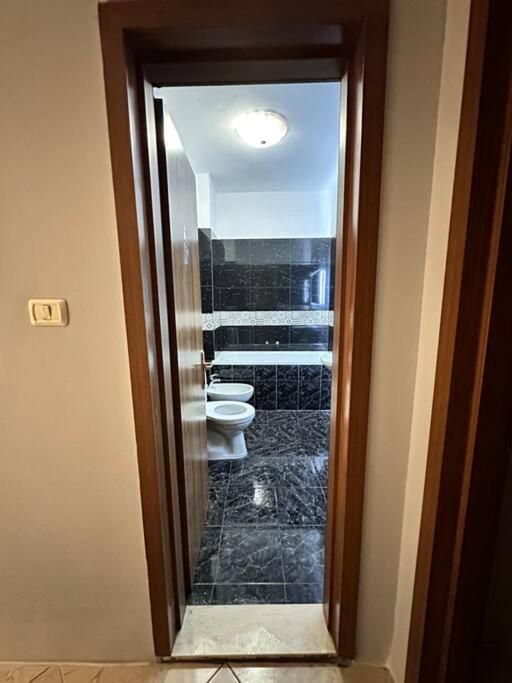 Super House Blloku - 3 Rooms Tirana Exterior photo