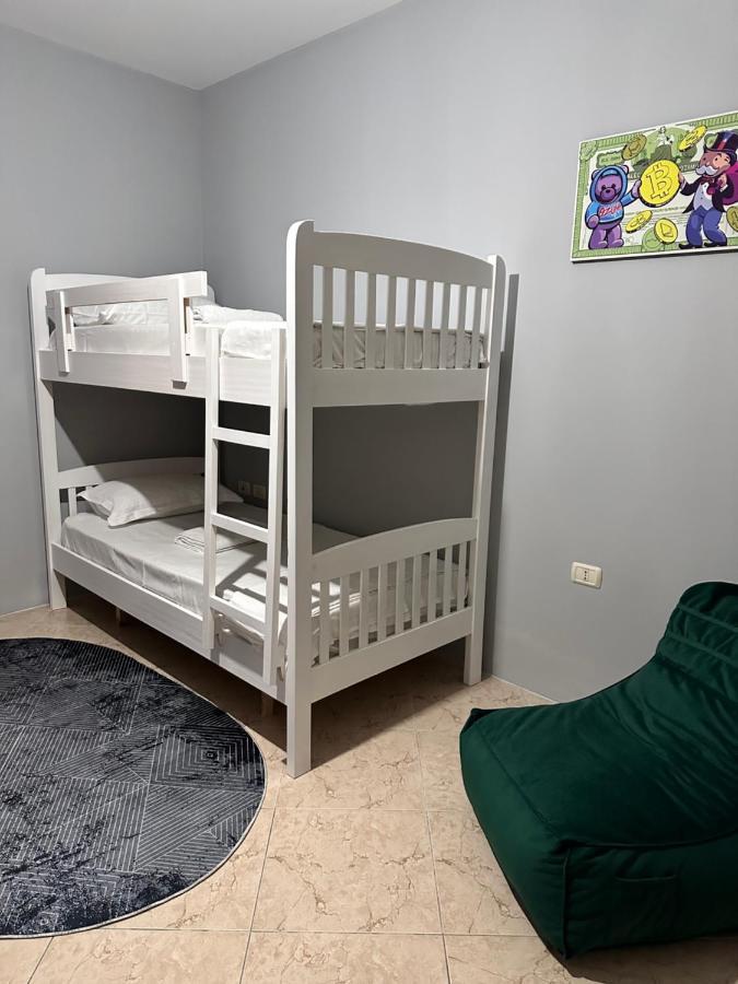 Super House Blloku - 3 Rooms Tirana Exterior photo